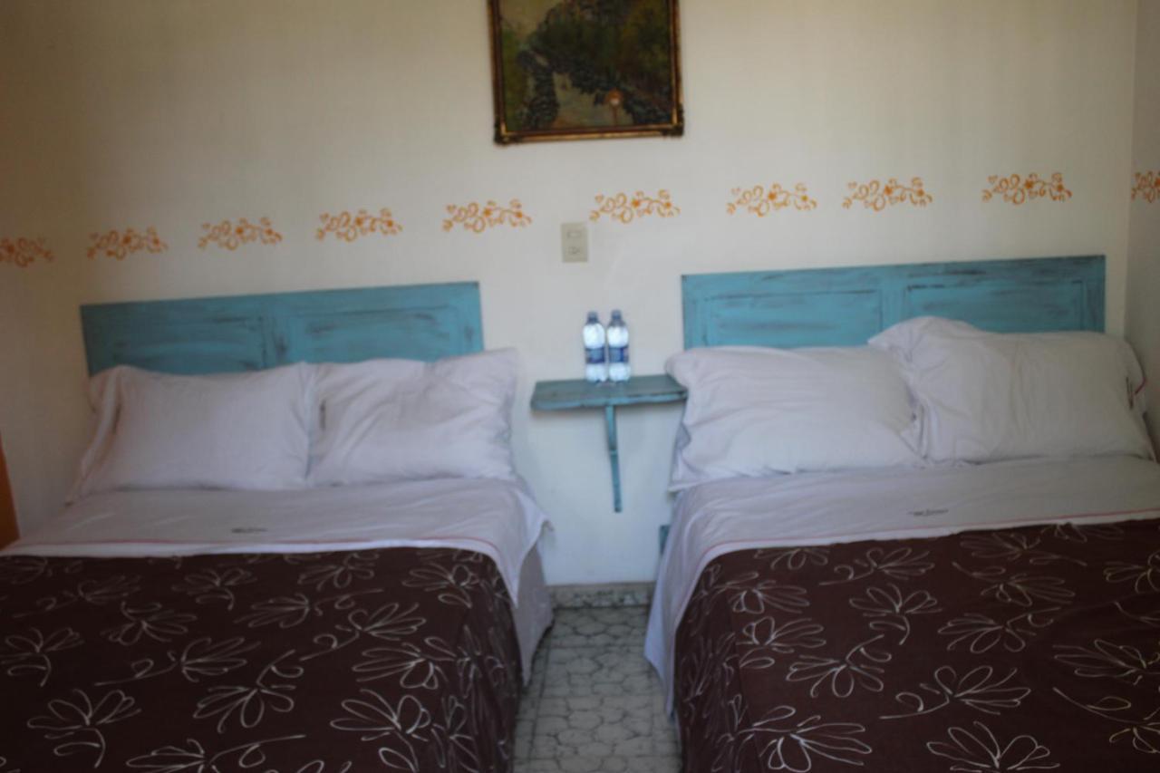 Hotel Posada Chamacuero Комонфорт Экстерьер фото