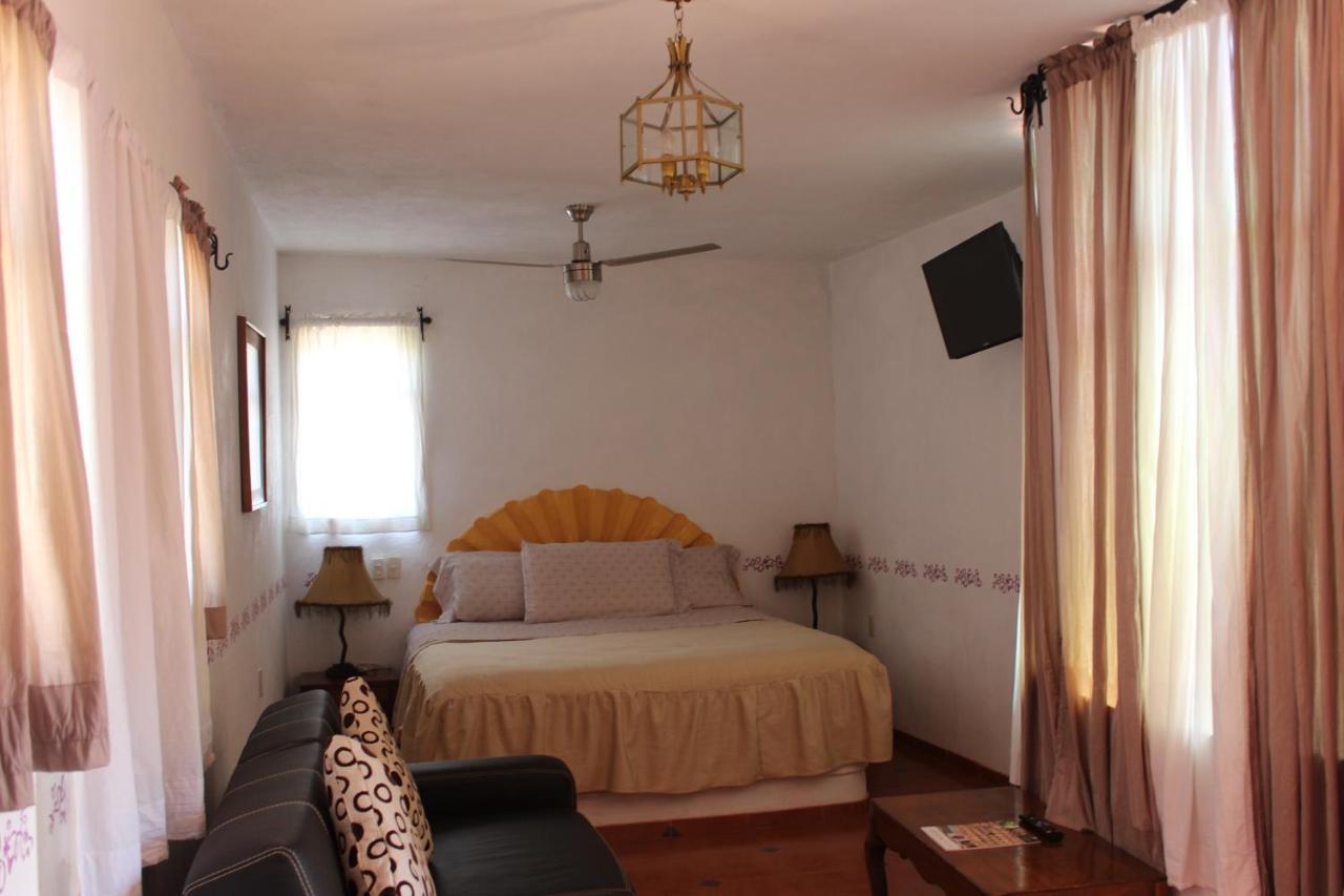 Hotel Posada Chamacuero Комонфорт Экстерьер фото